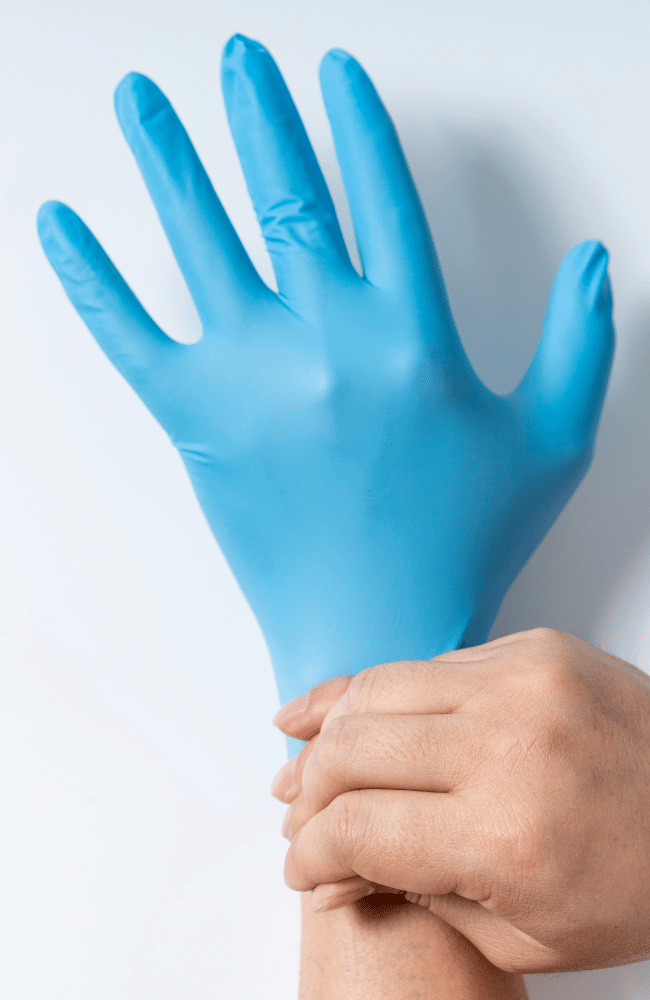 Medtecs Nitrile Gloves (2)